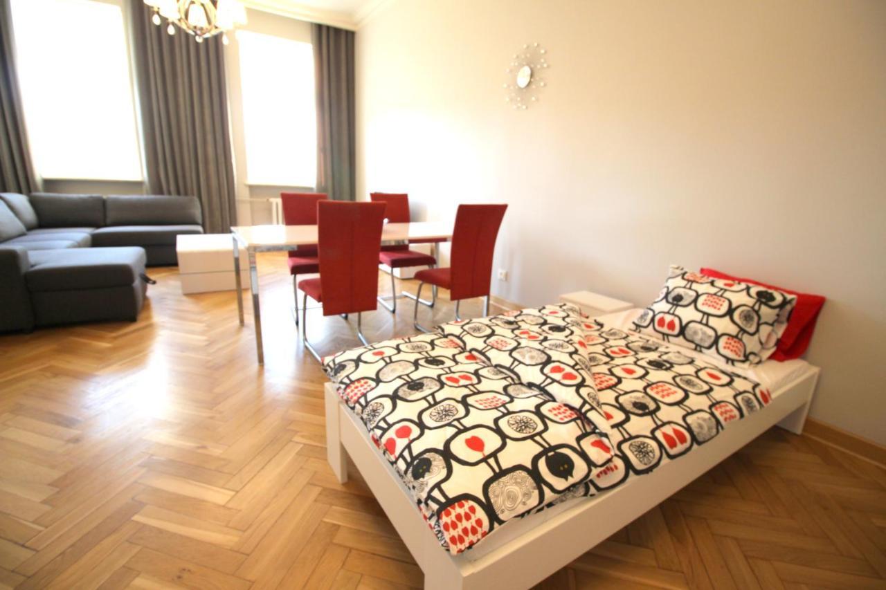 Happy Estate Apartments - Rynek Вроцлав Экстерьер фото