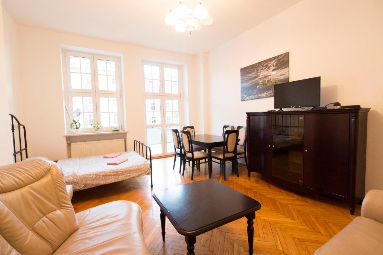 Happy Estate Apartments - Rynek Вроцлав Экстерьер фото